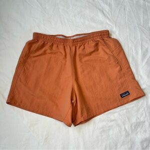 Patagonia Women’s Baggies Shorts | NWOT | Size Small | peach/coral 🩳